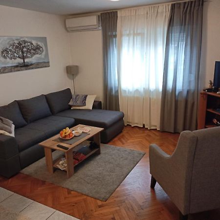 Apartman Mix Zagreb - Maksimir, Kbc Rebro, Free Parking Exterior photo